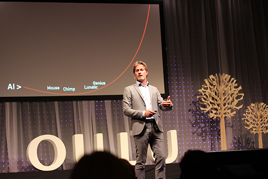 Tulevaisuudentutkija ja luennoitsija Stefan Hyttfors puhui Northern Glowssa muun muassa Kodakista.