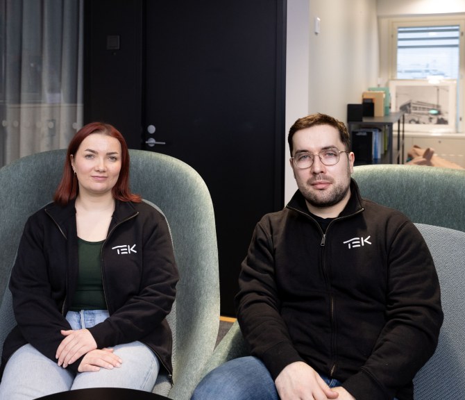 TEK's Ida Parkkinen and Owain Hopeaketo. 