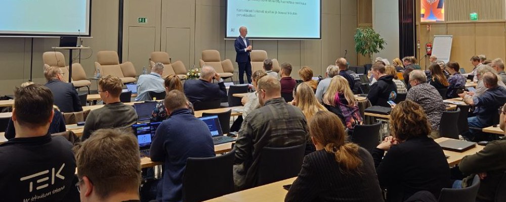 Valtuustoareena syksy 2025.