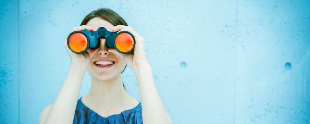 nainen, kiikarit, ulkomaat