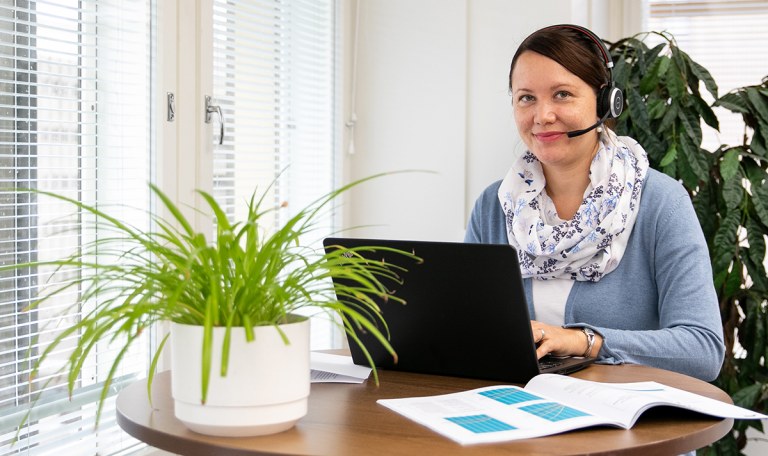 Tuunia Keränen TEKin töissä