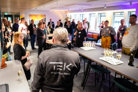 TEKin tuparit, henkilökuntaa