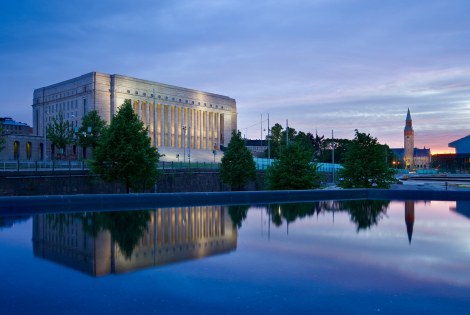 Eduskuntatalo, Töölönlahti