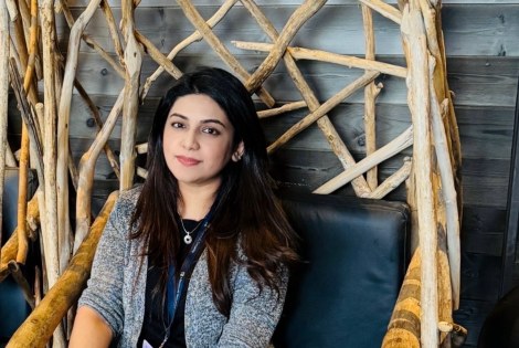 Profile photo of Farrah Farooq.