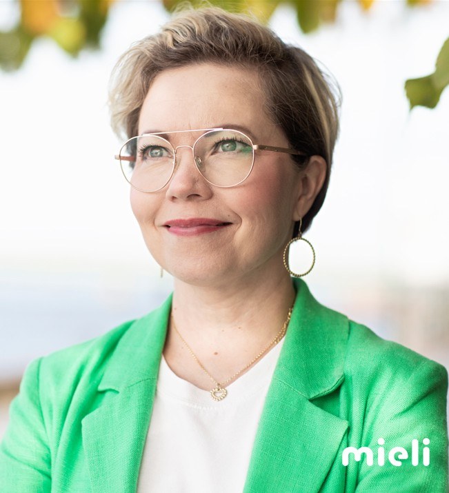 Huhtiniemi Mari